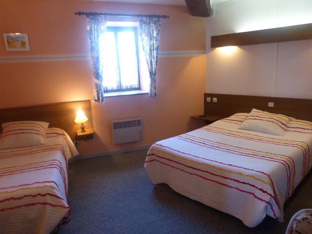 Hotel Du Donjon 2*