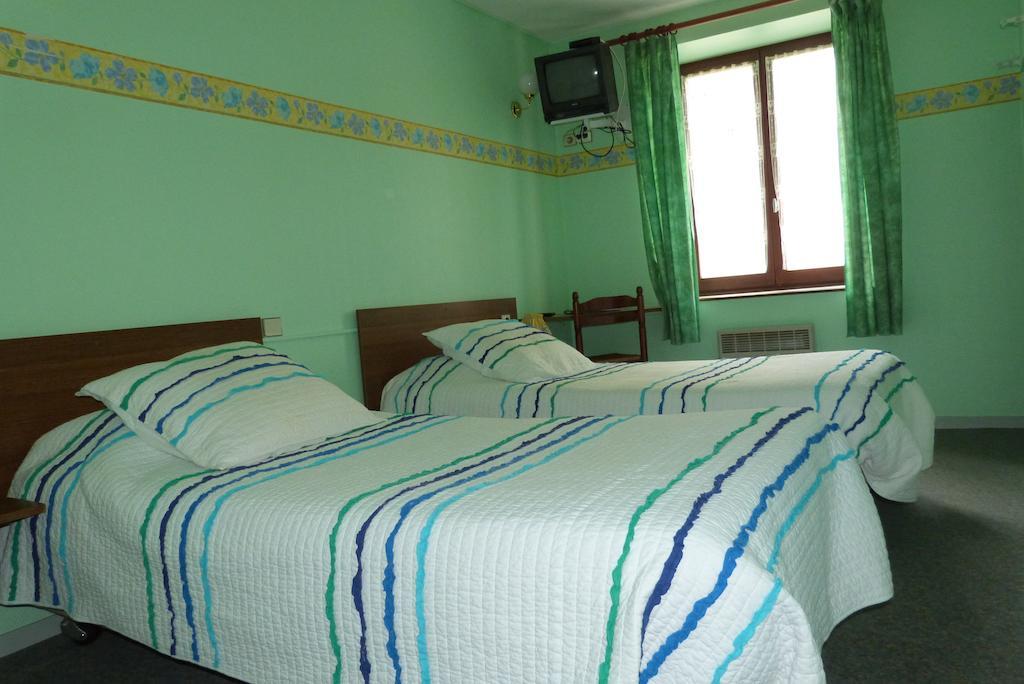 Hotel Du Donjon 2*